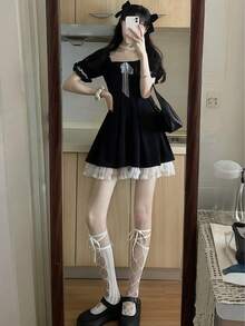 1pc Japanese Style Bow Tie Campus Cosplay Outfit, Lolita Puff Sleeve Cute Girl JK Mini Black Dress With Lace Trim, Suitable For Photo Shoot, Graduation, Garden Date, Romantic Dinner, Club, Costume Party, Valentine's Day