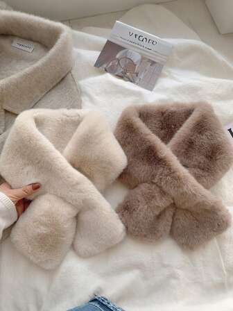 1条女士蓬松加厚围巾，纯色毛绒保暖围脖，可爱毛绒围巾，适合女孩和成人，不掉毛，冬季