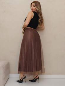 MIA MIA MODAS Elegant Long Tulle Skirt With Pleated Lining And Rhinestones All Over The Lining, Elastic At The Waist Of The Skirt. - Café integral - Ver 2