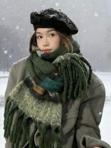 1 pieza Bufanda de felpa para mujer - Bufanda suave y cálida para clima frío, lavable a máquina y en seco, accesorio de moda versátil para uso al aire libre y casual, bufandas de invierno que se envuelven alrededor del cuello, diseño con flecos