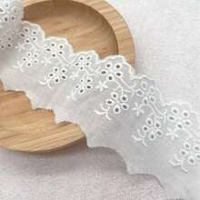 随机款式棉质蕾丝花边，白色棉质花卉蕾丝花边，以及刺绣扇形蕾丝，适合缝制连衣裙、婴儿服装、包包和宠物服装。 - 白色 - 查看 6