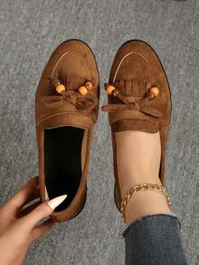 Women's British Style Loafers Flat Suede Tasseled Round Toe Casual Everyday Dress Shoes
