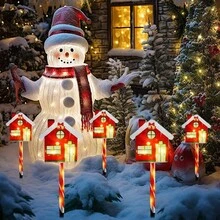 Luces de Navidad solares 5 en 1 (Casa roja/Gorro de Papá Noel) - 8 modos de iluminación Luces decorativas de Navidad/Interruptor de botón, Luces de plástico duradero, Adecuado para exteriores, jardín, centro comercial, caravana, camping, boda, césped, fiesta en el patio trasero, decoración del jardín, decoración navideña