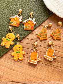 زوج من أقراط قلادة شجرة عيد الميلاد بتصميم رجل الزنجبيل والبيت، تصميم كرتوني جميل بوجه مبتسم وتفاصيل تزيين وفيونكة خضراء، مناسب للرجال والنساء للارتداء اليومي، هدية ممتازة لعيد الهالوين وعيد الميلاد وعيد المعلم والأعياد، مجوهرات فريدة ومتينة