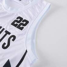 ST John's Shamrocks Camiseta de baloncesto para hombres con diseño de caballeros, talla 22. Camiseta deportiva con bordado, de tela elástica y corte holgado sin mangas con cuello redondo. Con bordado de letras, adecuada para baloncesto, deportes y running.