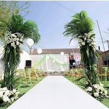 1pc Wedding Aisle Carpet, Holiday Decorative Carpet For New Year, Valentine's Day, Wedding, Christmas And Party, Disposable Aisle Carpet And White Carpet For Stage Performance. Our Products Are Suitable For Dancing, Performances, Grand Openings And Various Ceremonies. This Is A Disposable Aisle Carpet Available In White And Red Colors. Please Purchase Through The Provided Link.