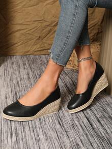 Women's Platform Wedge Slip-On Shoes - Fashionable & Elegant Style, Casual & Comfortable, Middle Eastern Series, Retro Style, Daily Commute, Casual & Versatile, Minimalist, High Heels, Slip-On, Faux Pearl Leather, Low-Cut High Heels, Woven, Platform Wedge Heel Shoes