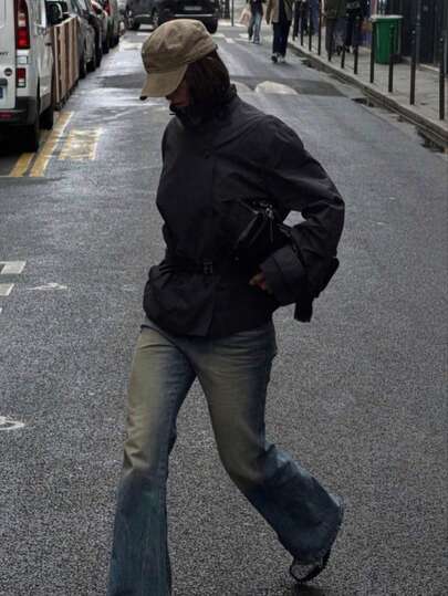 女式纯色纽扣立领街头通勤风衣，秋冬