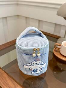 Sanrio 1 szt. Sanrio New Cartoon Kuromi Duża pojemność wiaderko do makijażu Przenośna torba na drobne w kształcie serca dla dziewczynek Torba do przechowywania kosmetyków