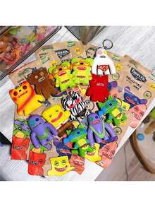 Spin Master 24个随机收藏毛绒丑怪兽钥匙扣，款式多样，造型独特，色彩鲜艳（发光，具有动物特征和疯狂表情） - Fuggler鑰匙圈2代盲袋 - 查看 5