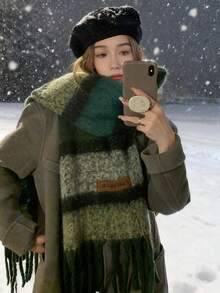 1 pieza Bufanda de felpa para mujer - Bufanda suave y cálida para clima frío, lavable a máquina y en seco, accesorio de moda versátil para uso al aire libre y casual, bufandas de invierno que se envuelven alrededor del cuello, diseño con flecos