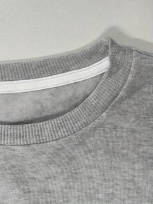 -2026Women's Plus Size Paris Eiffel Tower Graphic Sweatshirt - Heather Gray Casual Long Sleeve Round Neck Pullover, Machine Washable Autumn Winter French-Inspired Top, Everyday Comfort Apparel |     Opaque MaterialSoft And Breathable-Women's Long-Sleeved Sweatshirt.Women's Long-Sleeved Sweatshirt - 灰色 - 查看 3