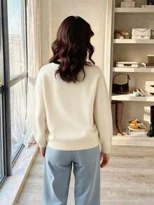 Suéter de punto con cuello redondo y ribete de contraste, para uso diario