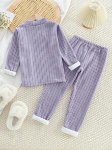 2 piezas Conjunto de pijama para niñas, parte superior de cuello alto de manga larga con forro térmico de unicolor y a rayas, y pantalón largo casual, otoño/invierno