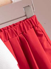 Young Girl Fruit Strawberry Waffle Knit Sweater T-Shirt Top Paired With Fashionable Pleated Skirt 2 Pieces Set, Suitable For Daily, Outdoor, Commute, School, Vacation, Party, Adorable Girl Outfit