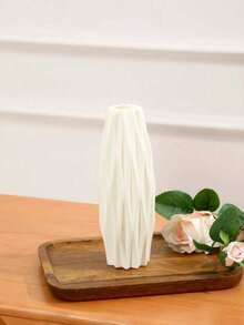 1pc White Plastic Vase, Minimalist Modern Vase, Artificial Ceramic Vase, PP Material, Reusable, Easy To Clean, Sturdy And Shockproof, Suitable For Living Room, Dining Table, TV Cabinet, Bedroom, Bathroom, Balcony Decor, Nightstand, Halloween Gift, Christmas Gift, Autumn Decor Home Decor Room Decor Flower Vase Glass Vase