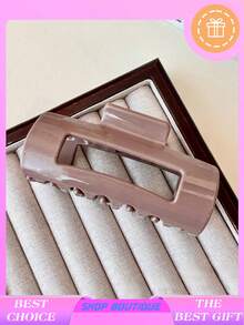 1PC Brand-New Silicone Soft Large Square Hair Claw, High-End Women's Elastic Hair Clip, Women's Hair Accessory, Powerful Chin Clip. Made Of Soft Silicone, It Is Available In Multiple Colors Such As Black, White, Red, Khaki, And Coffee. The Style Is Simple, Fashionable, Cute And Elegant. Winter Hair Clutch Elegant Claw Clips