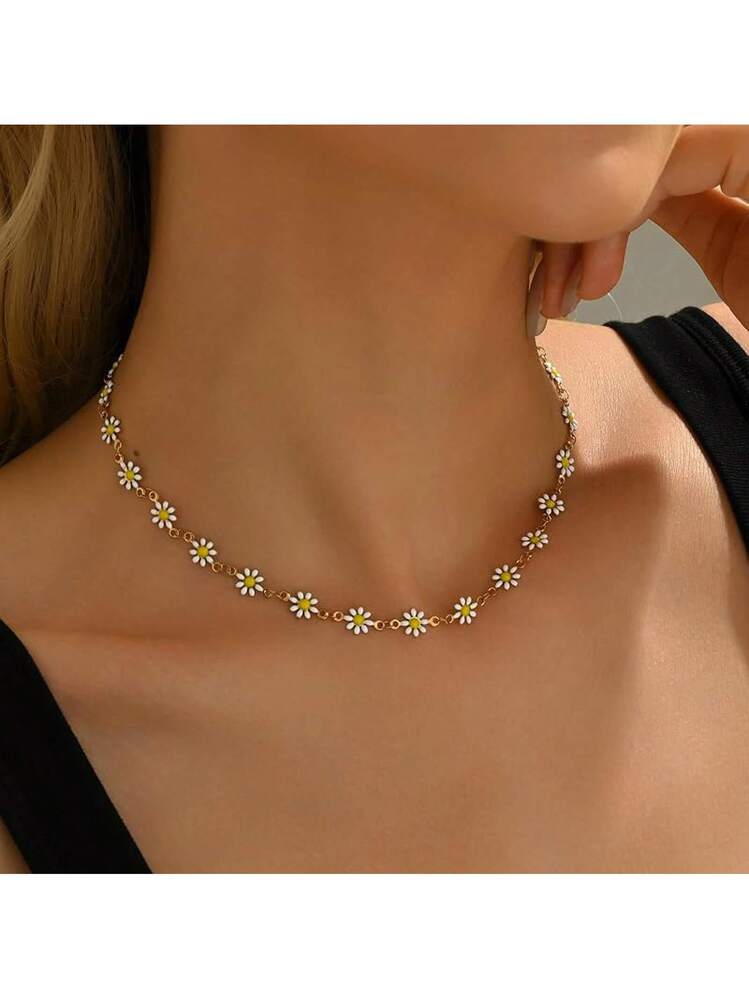 18K Gold Plated Choker Necklace Women, Dainty Heart,, Moon,, Daisy