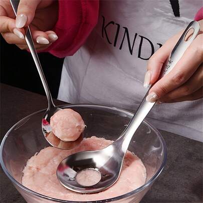 1pc Kitchen Stainless Steel Dumpling Maker, Dumpling Spoon, Non-Stick Long Handle, Suitable For Family Restaurants, Meatball Spoon Squeeze Meatball Artifact Making Fish Balls Household Grinding Tool Spoon Kitchen Tool Handmade Meatball Kitchen Accessories