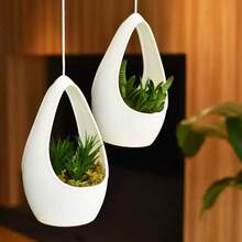 1pc Round Thick Hanging Planter Pot, Creative Rattan Woven Plastic Self-Watering Hanging Basket For Trailing Plants