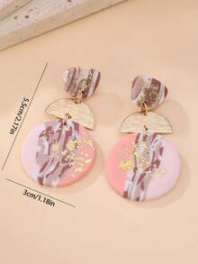 1 对手工制作的软粘土纹理粉色和金箔几何拼布奢华派对耳环，适合女士，适合聚会、旅行、度假和作为礼物，有多种颜色可供选择 - 粉色 - 查看 3