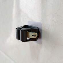 1/3/5 szt. Wodoodporne, bezuszkodzeniowe, bez wiercenia, mocne, klejące zaciski do mopa, wieszaki na mopy/miotły do łazienki i kuchni, samoprzylepne haki ścienne, uchwyt na miotłę i klips do mopa, stojak na narzędzia czyszczące