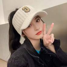 Damska składana dzianinowa czapka beanie z podszewką, akrylowa, nieelastyczna, z płaskim wierzchem, oddychający beret, wzór w paski, nieelastyczna, odpowiednia na każdą porę roku, motyw świąteczny - Wielokolorowy-C - Zobacz 4