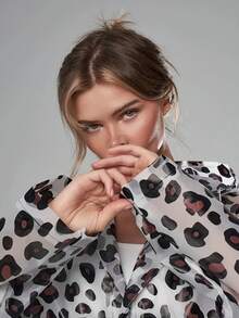 EVA Fashionable Leopard Print Rain Poncho - Lightweight, Portable, All-Season Raincoat With Adjustable Hood, Long Sleeves, And Side Pockets For Outdoor Activities, Stylish Rainwear, Raincoat, Leopard Print Cape, Poncho, Premium Rainwear,Spring Summer Picks,Brides Maid Gifts,Room,Bedroom Decor,Beach,Travel,For Men,For Women,Vacation,Cute Stuff,Mother's Day Gift,Bedroom Decor,Garden,Kitchen Decor,Summer,Beach,Travel Essentials,Room Decor,Squishy,Graduation - Multicolor - View 3