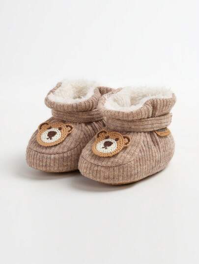 Botitas de felpa para bebé, pantuflas cálidas y acogedoras para bebé, zapatos tipo calcetín que se quedan puestos, fáciles de poner, regalos unisex para bebé, botas suaves antideslizantes y ajustables para niños y niñas recién nacidos