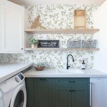 Orainege Vintage Floral Wallpaper Peel And Stick Wallpaper 16.9in*118.1in Green And White Floral Contact Paper Flowers Birds Self Adhesive Decorative Wall Paper For Bathroom Bedroom Cabinets Removable