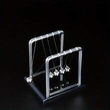 黑色牛顿摆平衡金属球，适合初学者的便携式科学物理桌面，创意家居装饰雕像，金属和塑料非电动办公室桌面装饰，放松礼物，塑料科学学习模型 - 适用于办公室、家庭、客厅和卧室 - 也是送给男士的理想礼物 - 彩色 - 查看 8