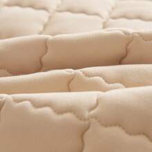 1 Piece Waterproof Urine-Proof Quilted Mattress Protector, Thin, Suitable For Bedroom, Hotel, Hospital, Dormitory, Nursing Home, Fabric Weight 90gsm