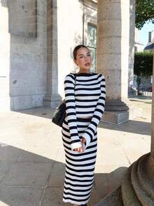 HoloChill Women's Colorblock Striped Casual 2-Piece Set: Crew Neck Long Sleeve Sweater And Long Bodycon Skirt, 2025 Autumn/Winter New Arrival