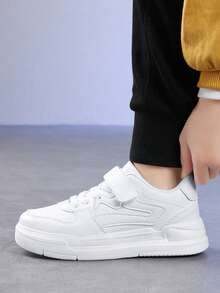 1 paire de chaussures de skate basses ajustables pour enfants, couleur classique, convient pour l'école, le campus, l'automne/l'hiver