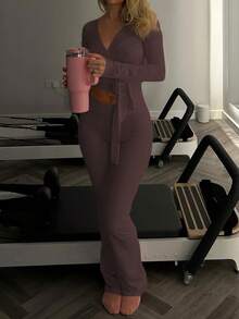 GAOVOT Women's Two Pieces Fall/Winter Sports Casual Solid Color V-Neck Cross Strap Sexy Long-Sleeved Top And Slim Pant Suit For Running Sports Yoga