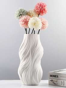 1 pièce Vase en plastique blanc créatif, vase de décoration de table, vase de décoration de balcon, vase en céramique factice minimaliste, convient pour le balcon, la chambre, le jardin, la table à manger, la table de chevet, la salle de bain, en matériau PP, résistant aux chocs, grande taille, nettoyage, cadeau d'anniversaire/de remise des diplômes, décoration d'Halloween/de Noël, décoration de maison, décoration de chambre, vase à fleurs, vase en verre