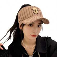 Damska składana dzianinowa czapka beanie z podszewką, akrylowa, nieelastyczna, z płaskim wierzchem, oddychający beret, wzór w paski, nieelastyczna, odpowiednia na każdą porę roku, motyw świąteczny - Wielokolorowy-C - Zobacz 3