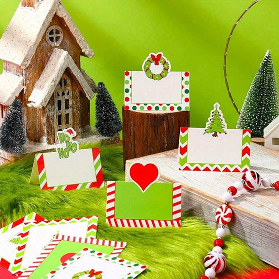 20PCS Christmas Party Decoration Seat Cards, Christmas Hats, Christmas Trees, Christmas Wreaths, Christmas Hearts, Christmas Elf Theme Elements, Party Decorations Can Be Folded As Cards, Suitable For Christmas Party Desktop Decorations