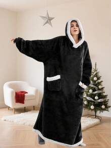 3/1 pieza Manta decorativa acogedora y oversize con mangas - Estilo contemporáneo, lavable a máquina, sudadera con capucha de felpa para hombres y mujeres, cómoda franela, imprescindible para Navidad, camisón, cálida y a prueba del frío, diseño cálido de franela, un conjunto cálido imprescindible para el otoño, perfecto para fiestas de decoración del hogar y regalos de Navidad. Decoración navideña, Navidad, Decoraciones navideñas para el hogar