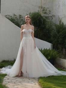 YOUKEFEIER 露肩心形领口性感高开叉蕾丝刺绣长款婚纱 - 米色 - 查看 10