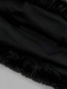 Women's Casual Fashion Black & White Combination Loose Fluffy Shorts, Autumn/Winter