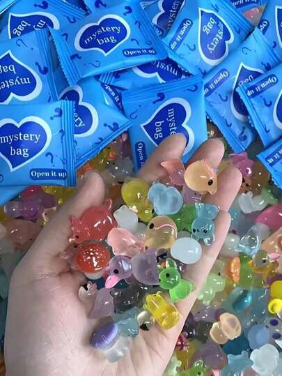 1 قطعة/20 قطعة/50 قطعة/مجموعة من لعب الحيوانات الصغيرة الواقعية المضيئة - ألعاب مفاجأة، ديكور عصري، لعبة تخمين عشوائي للألوان - مثالية للحفلات والهدايا [التعبئة عشوائية، تخضع للعنصر الفعلي]، مناسبة لهدايا عيد الميلاد والكريسماس وديكور المنزل وحشو جيسماس