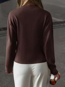 Live To Mo 春假穿搭棕色长袖纽扣开衫，休闲Y2K风格。非常适合情人节、外出和日常穿着。 - 棕色 - 查看 2