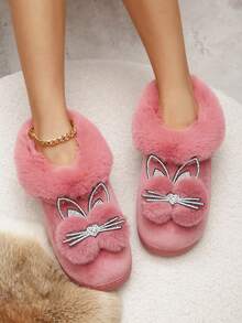 Pantoufles d'intérieur pour femmes, nouvelles bottes courtes à fond épais et fourrure pour l'automne/hiver, bottes tubes chaudes, version coréenne tout-aller 2025 nouvelles bottes courtes en velours chaud pour l'hiver, chaussures femme, décoration tête de chat mignon, tenues de Noël