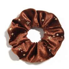 4 pezzi Scrunchies soffici, morbidi e delicati per i capelli, con stampa a stelle, nei colori nero/marrone/rosso/blu navy. Elastici versatili per capelli, accessori per capelli in gomma, fermacode per coda di cavallo, elastici per capelli, corda per capelli, lacci elastici per capelli