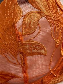 3 Sets Of 6-Piece Women's Comfortable And Soft Embroidered Lily Flower Heart-Shaped Design Embroidered Women's Bra Two Pieces Set, Color Ding Side Support Comfortable And Smooth, Comfortable Home Style Ultra Short Bra And Thong Lingerie Set