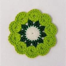 1件手工花卉杯垫，复古钩针花朵杯垫，钩针家居装饰垫，可爱粉色花朵杯垫，带花盆架的钩针杯垫套装，柔软装饰杯垫，乔迁礼物，酒吧/办公桌礼品，餐桌垫，钩针餐垫，杯子/茶杯垫，手工杯垫，婚礼厨房餐桌垫，圆形咖啡桌垫，办公桌配件 - 彩色 - 查看 16