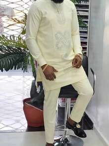 Traditional African Style Men's Wedding New Suit 2-Piece Set With Round Neck Long Sleeved Top And Pants