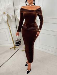 AIJ Amarilo Women's Autumn/Winter Fashionable Sensual Party Dress Asymmetrical Pleated Collar, Long Sleeves, Fitted Waist Pleated Waistline, Bodycon Silhouette Solid Colour Velvet Maxi Dress