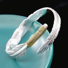 Vintage-Style Fashion Bracelet - Feather Design, Popular Open Cuff Bangle - 銀色 - 查看 2